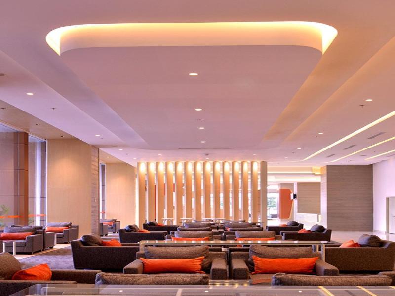 Harris Hotel & Conventions Bekasi Exterior photo