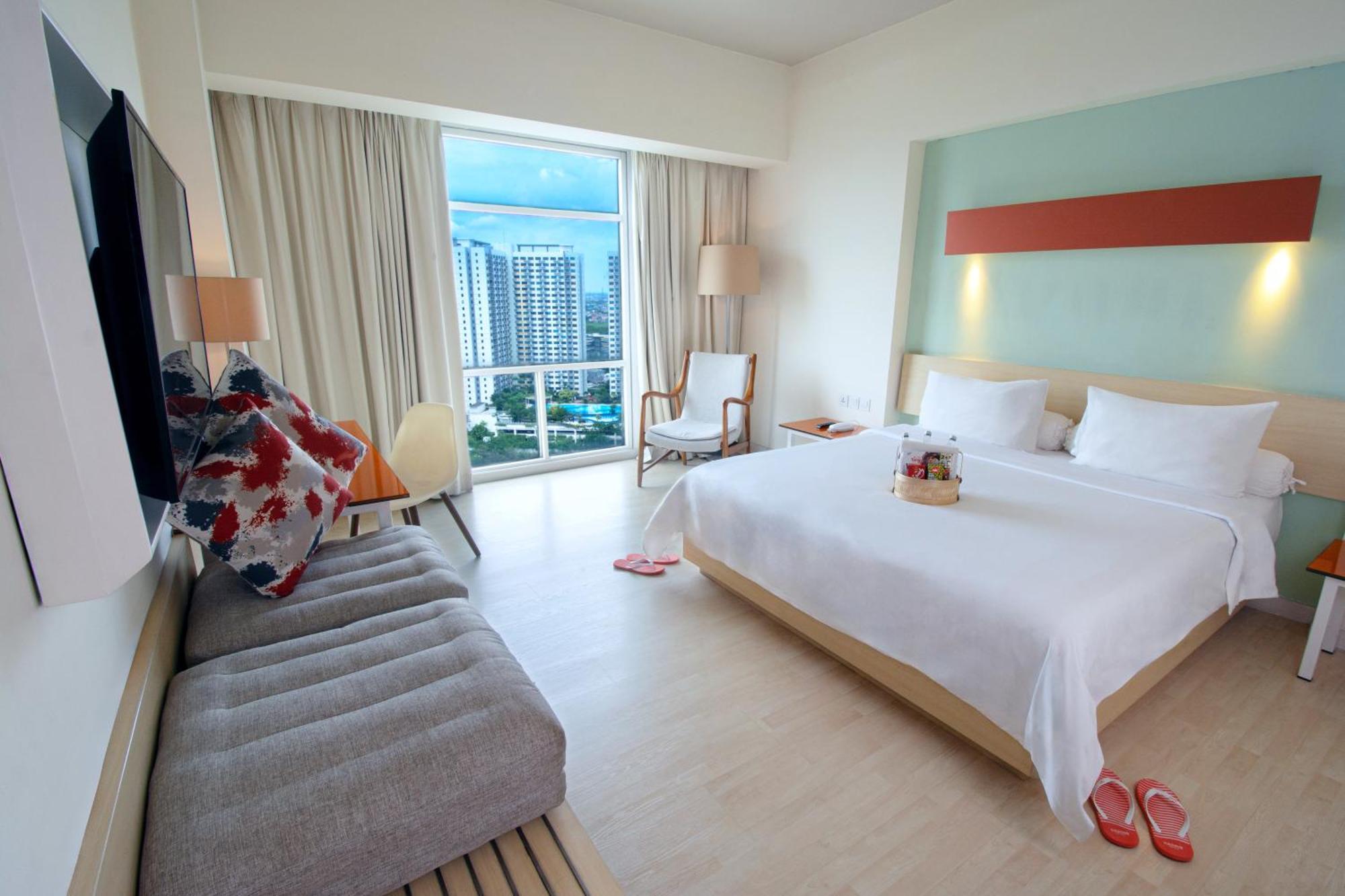 Harris Hotel & Conventions Bekasi Exterior photo